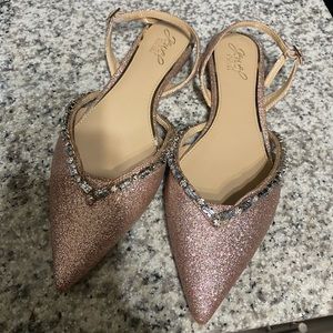 jewel badgley mischka flat shoes